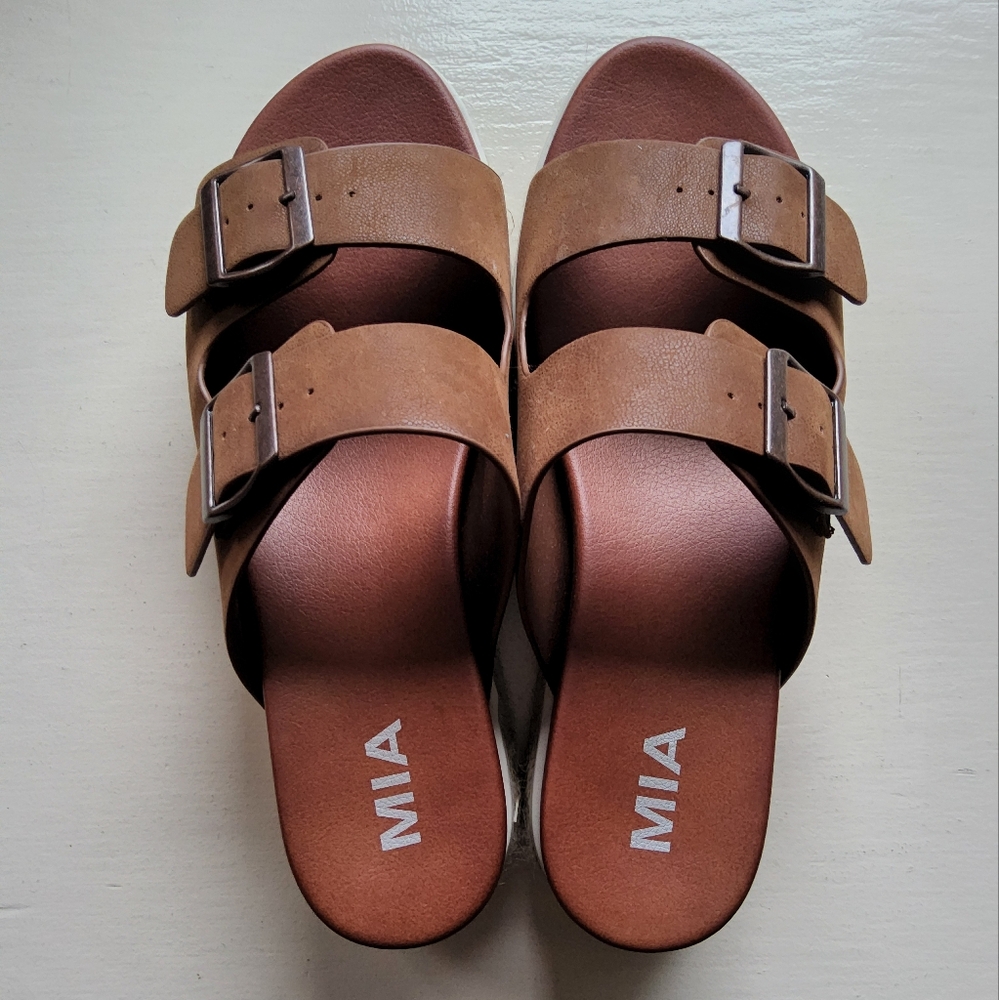 MIA Brown Buckle Sandals